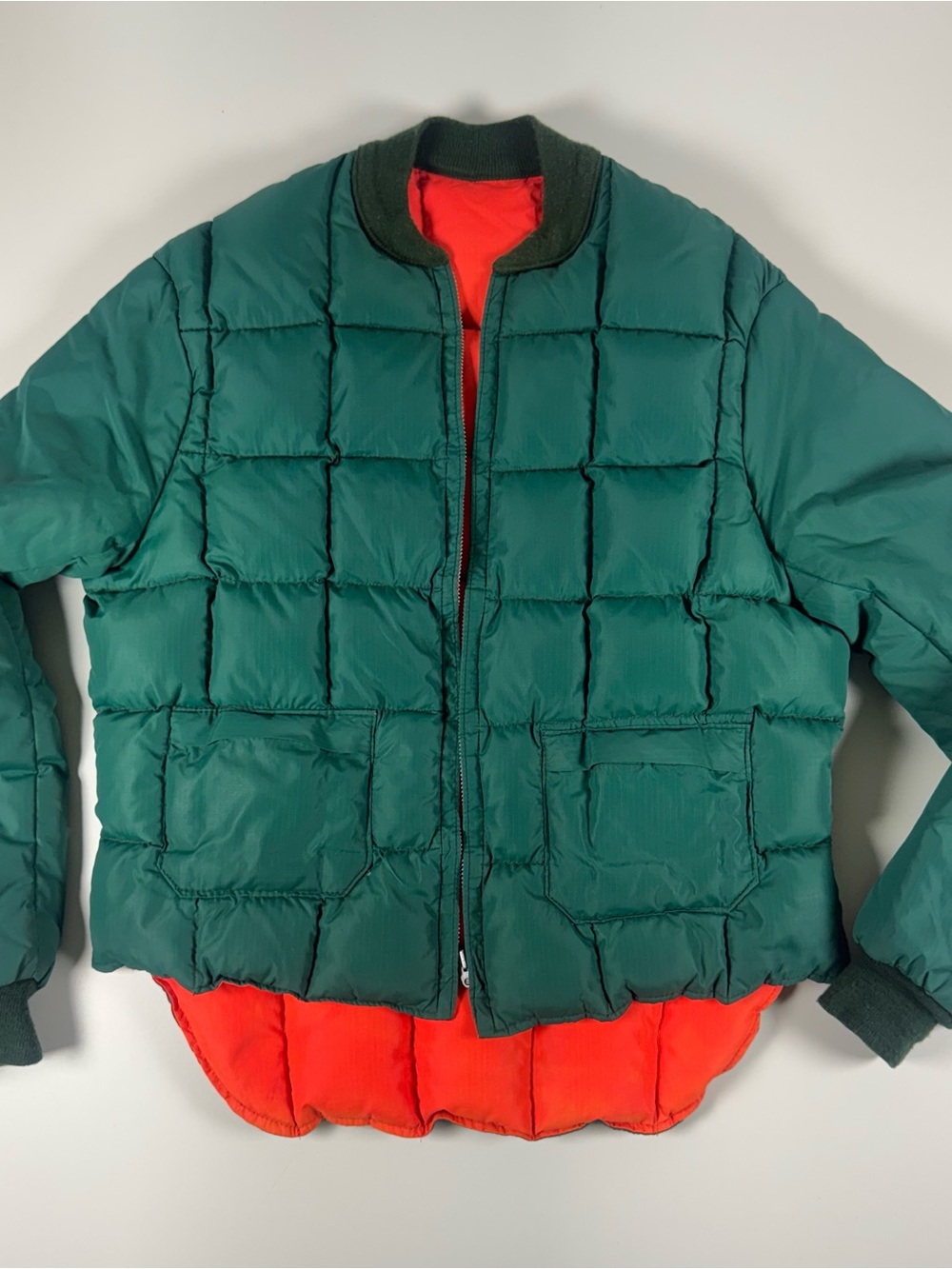 Thermo king woman's M Reversible Quilted Puffer Jacket in Forest Green & Orange